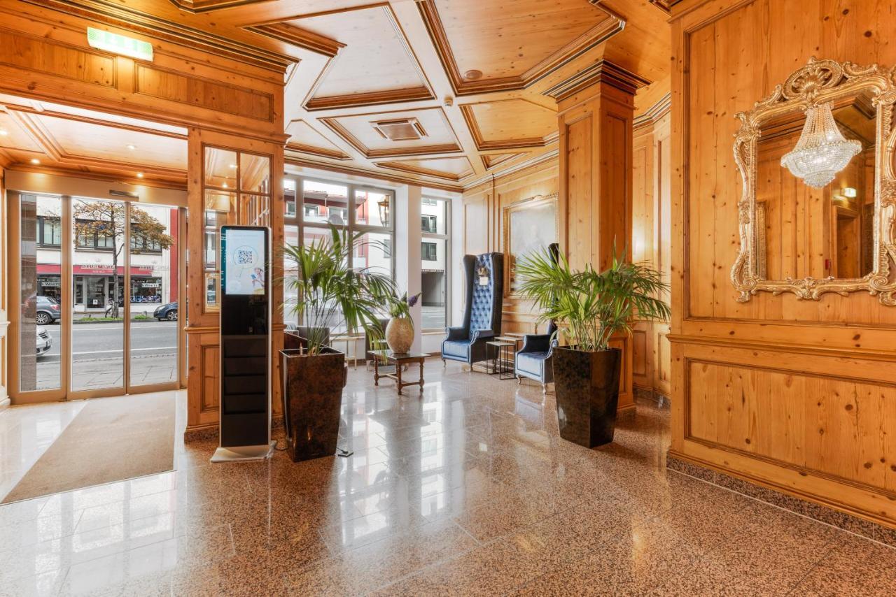 Отель King's Center Superior 3*