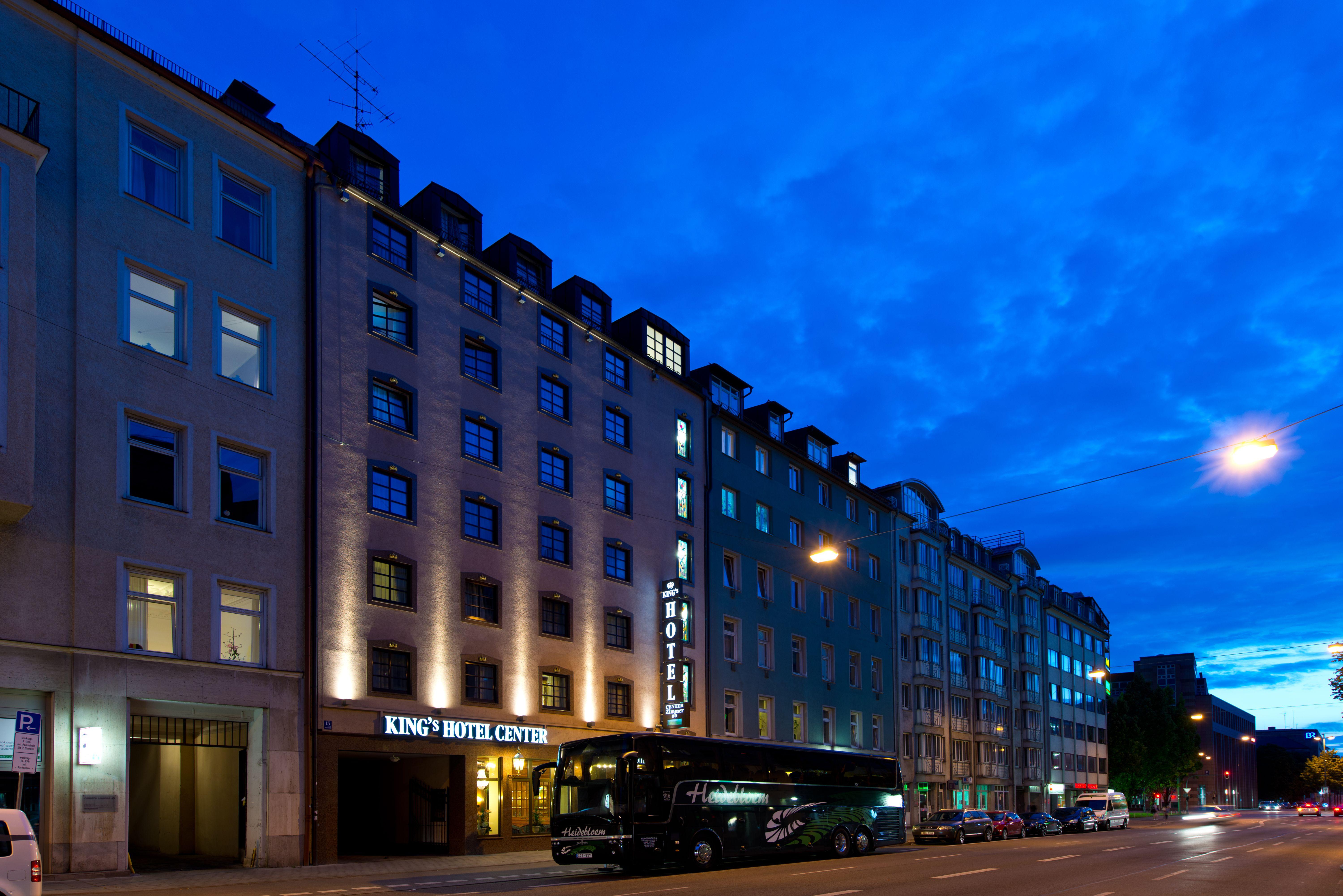 King's Center Superior Hotel