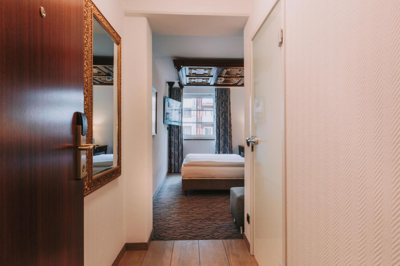 King's Center Superior Hotel 3*